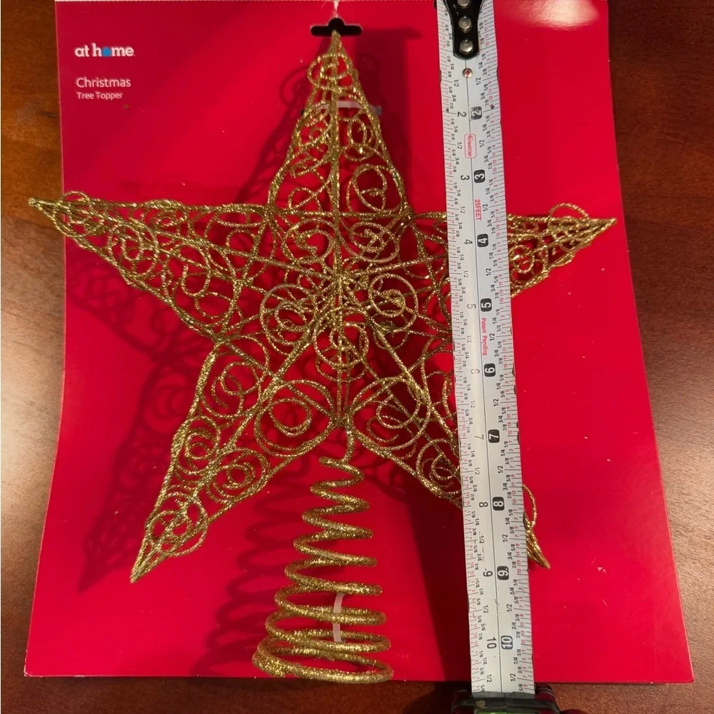 NEW w TAGS 🏷️ Sparkly Gold Star Holiday Tree Topper (9x11” inches)